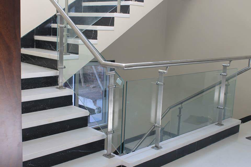 STEEL RAILING